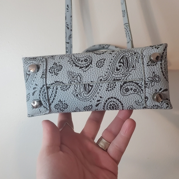 Brandon Blackwood Kuei Mini Bag Blue Paisley Leather Crossbody - Picture 7 of 16